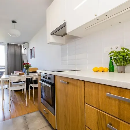 Shortstaypoland Chlodna Apartment Warschau